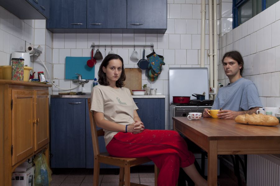 Homemaker Elisabeta 42